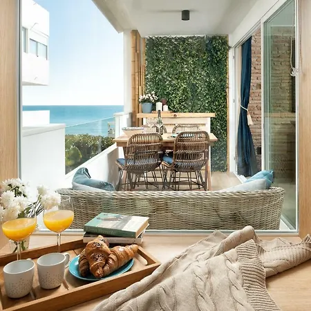 Apartamento First Line *