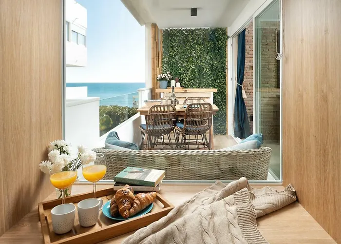 Апартаменти First Line *