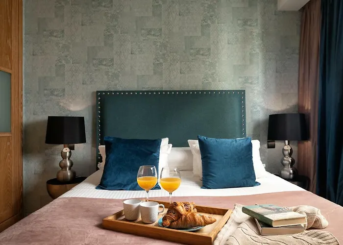 First Line アパート