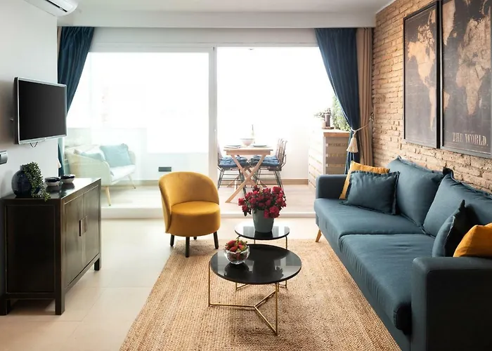 Апартаменти First Line *