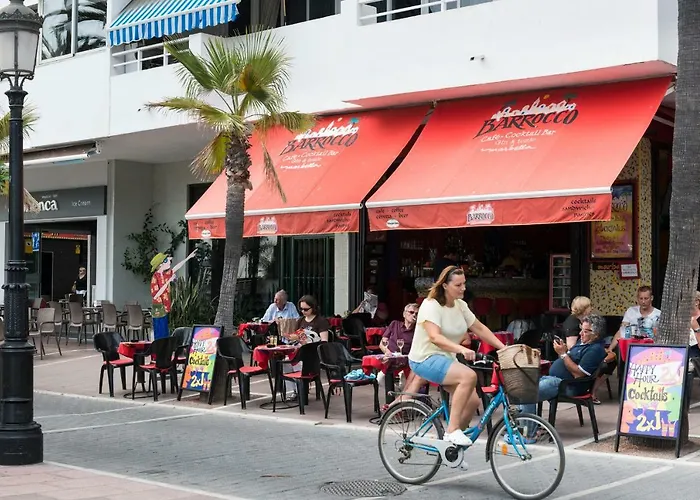 アパート First Line マルベーリャ